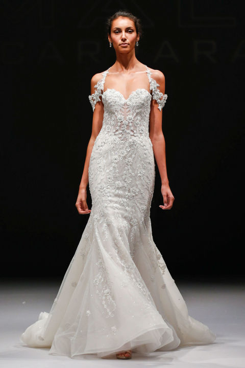 30 legelbűvölőbb menyasszonyi ruha a divathetekről - Esküvő -  - esküvő, esküvői ruha, menyasszonyi ruha, tavasz/nyár 2017, 