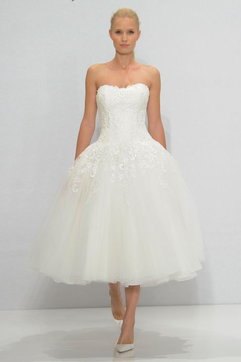 30 legelbűvölőbb menyasszonyi ruha a divathetekről - Esküvő -  - esküvő, esküvői ruha, menyasszonyi ruha, tavasz/nyár 2017, 