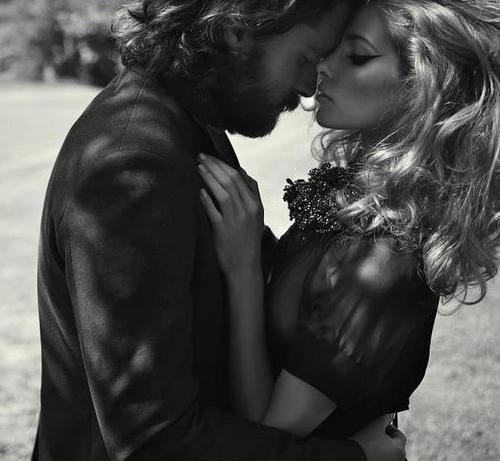 Amikor a múlt újra átölel - KERESD A NŐT  - Lélekhangok - boldogság, érzések, jövő, lélekhangok, múlt, szabadság, 