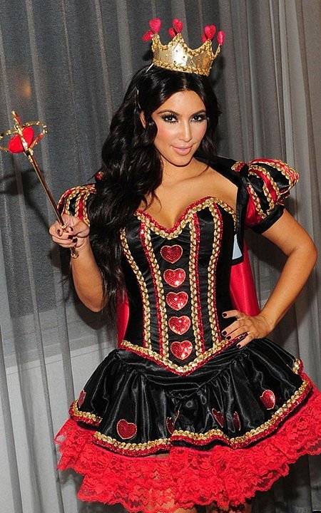 Kim Kardashian halloween-i jelmez-evolúció - Celebrity -  - celebrity, halloween, kim kardashian, 