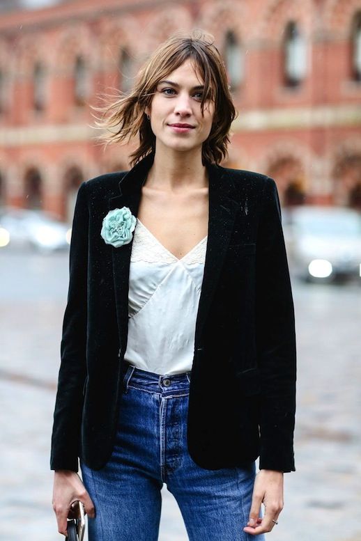 Stílusiskola: Így viseld a téli szezon legmenőbb anyagát, a bársonyt - DIVAT&STÍLUS - Stílusiskola - bársony, őszi divat, stílus, street style, 