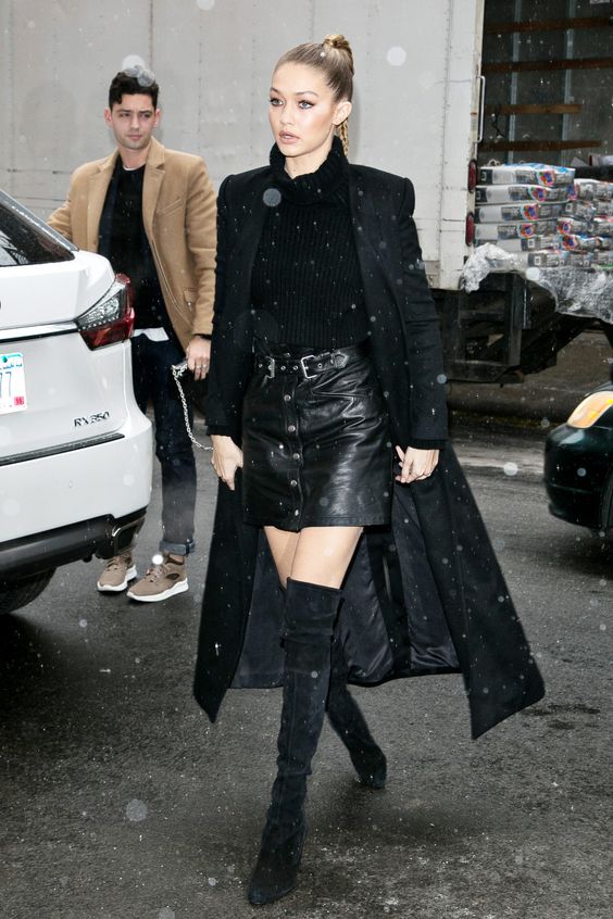 Stílusiskola: Így legyél sikkes magasszárú csizmában - DIVAT&STÍLUS - Stílusiskola - csizma, outfit, stílus, téli divat, 