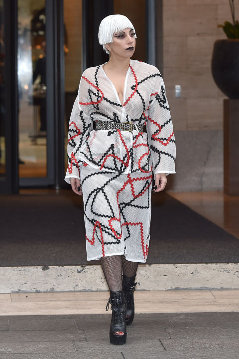 Soha ne hagyd, hogy bárki a világon azt mondja, hogy nem lehetsz az, aki lenni akarsz - Lady Gaga stílusalbum - Celebrity -  - Lady Gaga, stílus, 