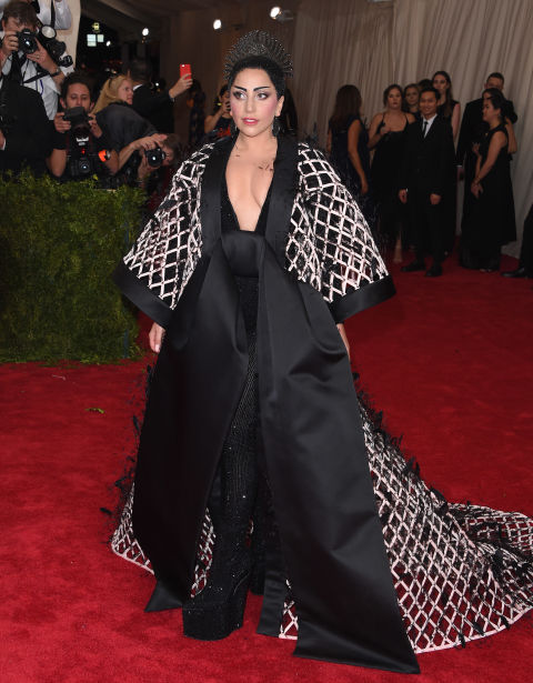 Soha ne hagyd, hogy bárki a világon azt mondja, hogy nem lehetsz az, aki lenni akarsz - Lady Gaga stílusalbum - Celebrity -  - Lady Gaga, stílus, 