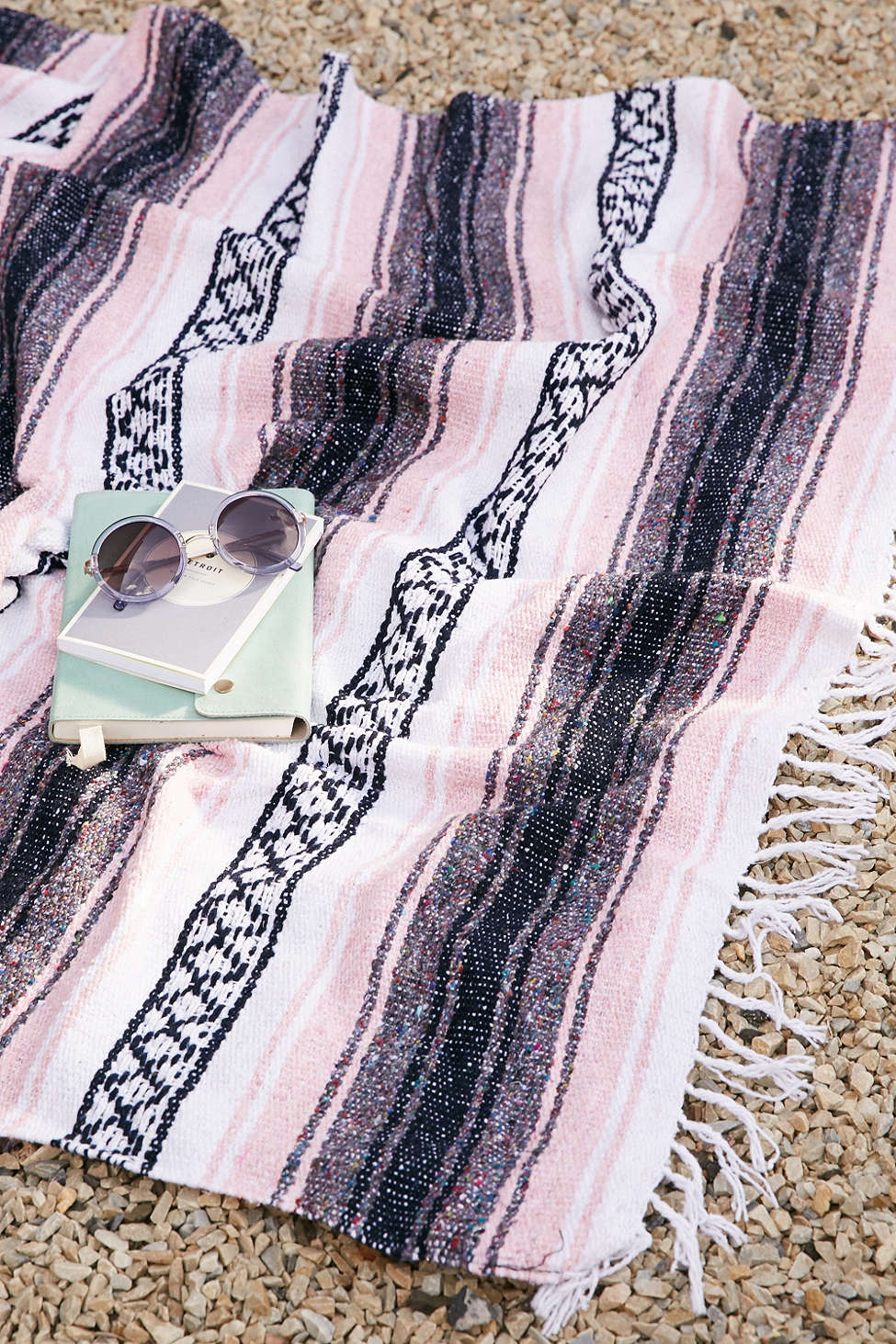 Karácsonyi lustálkodás egész nap: 5 puha takaró az ünnepi szezonra - STYLELIFE - Otthon & Design - karácsony, otthon, takaró, 