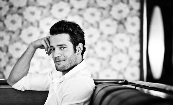 „Ha önmagadban otthon vagy, akkor mindegy, hogy a világban hol élsz” - Beszélgetés Bányai Miklóssal - STYLENEWS - Interjúk - bányai miklós, interjú, színész, 