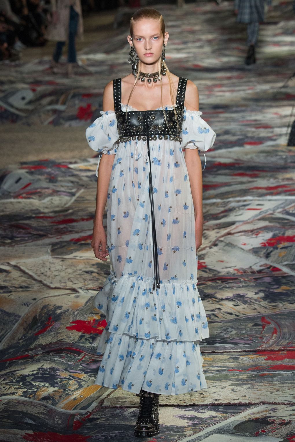 Jönnek a szirmok! - Nagy tavaszi virágos trend mutató a következő szezonra - Stílusiskola -  - stílus, tavasz/nyár2017, 