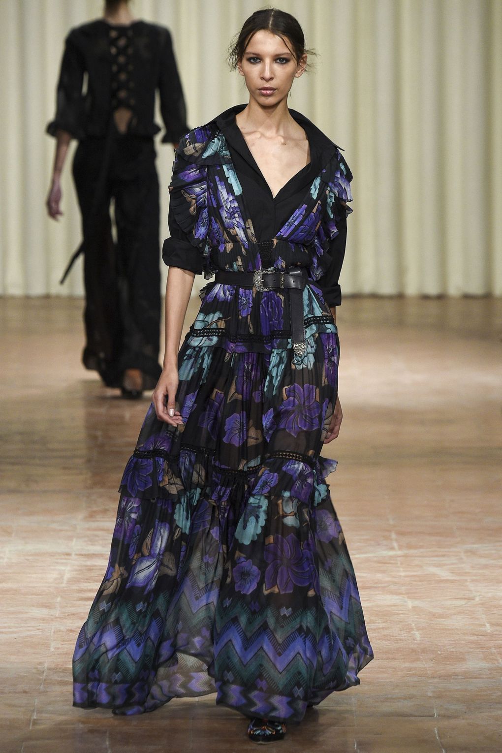 Jönnek a szirmok! - Nagy tavaszi virágos trend mutató a következő szezonra - Stílusiskola -  - stílus, tavasz/nyár2017, 