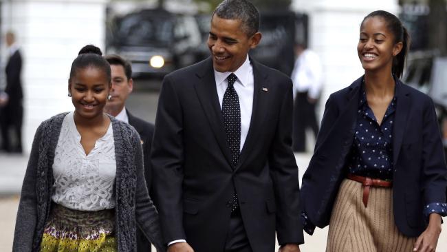 Top15: stílusos és cuki fotók Malia és Sasha Obamaról - STYLENEWS - Aktuális - 