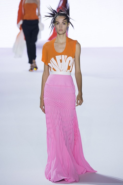 Ezek lesznek az idei tavasz trendszínei az öltözködésben - Stílusiskola -  - stílus, színek, tavasz/nyár, 