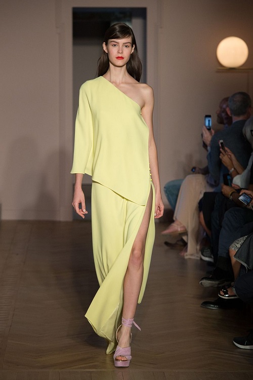 Ezek lesznek az idei tavasz trendszínei az öltözködésben - Stílusiskola -  - stílus, színek, tavasz/nyár, 