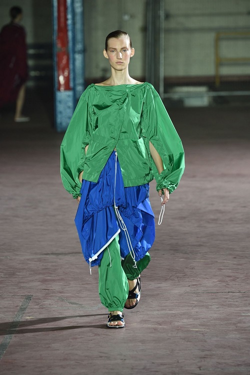 Ezek lesznek az idei tavasz trendszínei az öltözködésben - Stílusiskola -  - stílus, színek, tavasz/nyár, 