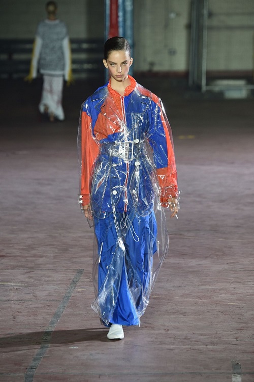 Ezek lesznek az idei tavasz trendszínei az öltözködésben - Stílusiskola -  - stílus, színek, tavasz/nyár, 