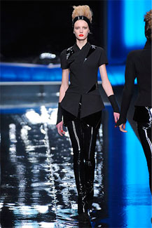 Vissza a természethez! - Hírek  -  - Chanel, D, Dior, Givenchy, Hermes, Salvatore Ferragamo, Stella McCartney, 