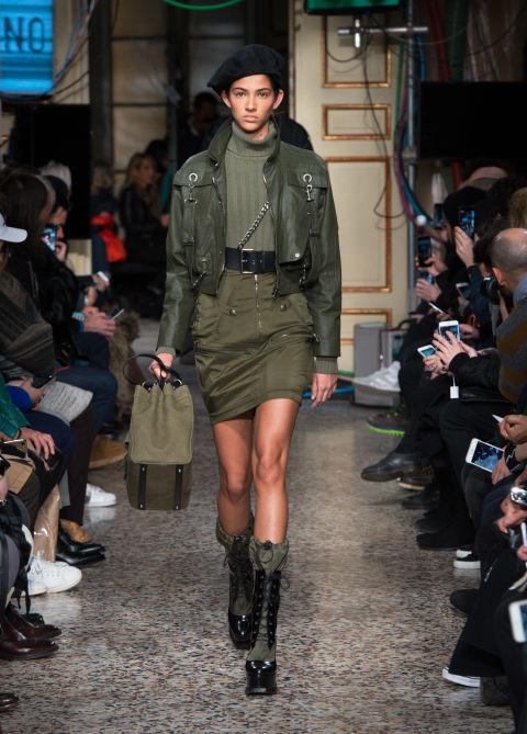 Biztató jóslatok a jövő télre - Az őszi/téli pre kollekciók legjobb darabjai - Stílusiskola -  - pre-fall 2017, stílus, 