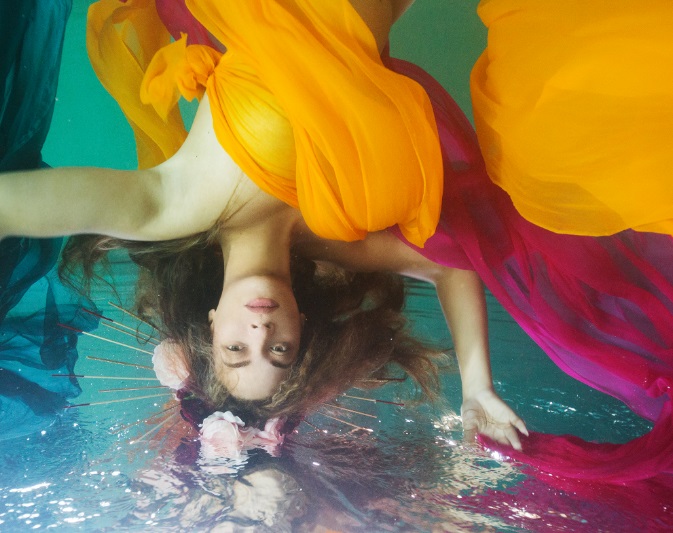 Beyoncé ikreket vár! - Íme, a kismama fotózás legjobb pillanatai, egyenesen a pop királynőjétől - DIVAT&STÍLUS - Hírek  - Beyoncé, Hollywood, kismama, 