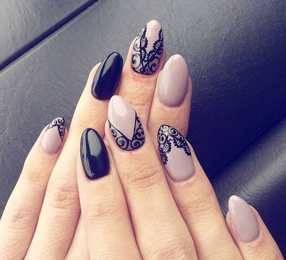 Top15: gyönyörű köröm ötletek a báli szezonra - SZÉPSÉG -  - 