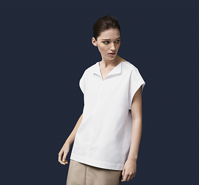 Basic ruhadarabok, letisztult formák és színek: 10-edik születésnapját ünnepli a COS! - DIVAT&STÍLUS - Hírek  - cos, divat, stílus, 