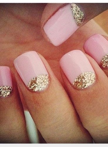 Top15: rózsaszín és barackvirág, a tavasz trendszínei a körmeinkre - SZÉPSÉG -  - barackvirág, inspiráció, köröm, körömlakk, rózsaszín, színek, tavasz, 