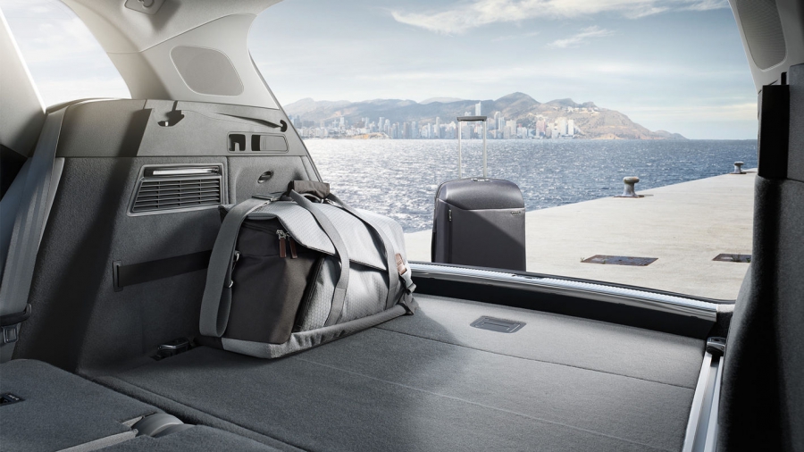 Kinek kellenek a gyémántok, ha lehet autónk is?! - STYLENEWS - Aktuális - 2017, audi, audi q5, autók, 