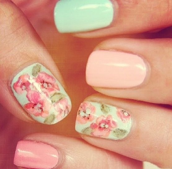 Top15: a legszebb pasztell színű mintás körmök tavaszra - SZÉPSÉG -  - körmök, körömlakk, minták, ötletek, pasztell színek, színek, tavasz, 