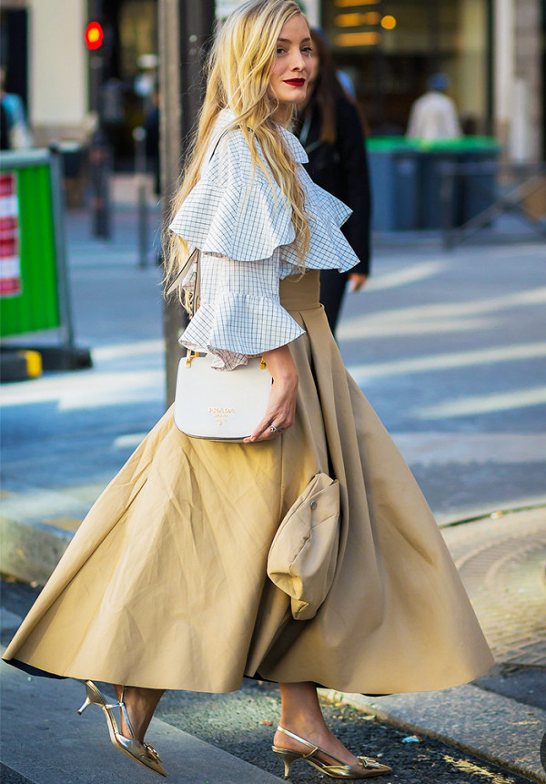 Főszerepben a metálos csillogás: 15 outfit feltűnő lábbelivel - DIVAT&STÍLUS - Stílusiskola - cipők, metál, outfit, stílus, tavaszi divat, 