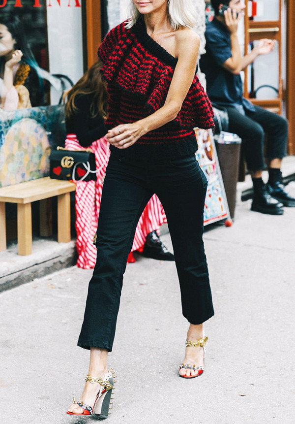 Főszerepben a metálos csillogás: 15 outfit feltűnő lábbelivel - DIVAT&STÍLUS - Stílusiskola - 