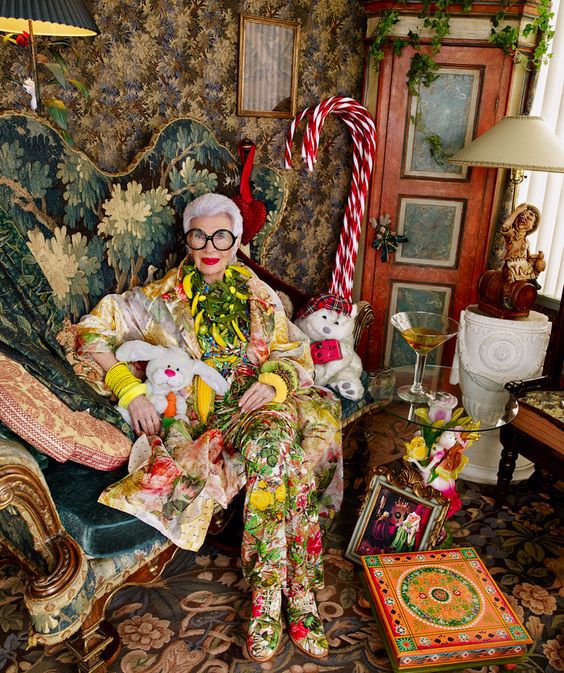 10 inspiráló összeállítás Iris Apfeltől - DIVAT&STÍLUS - Celebrity - divat, inspiráció, iris apfel, outfit, stílus, 