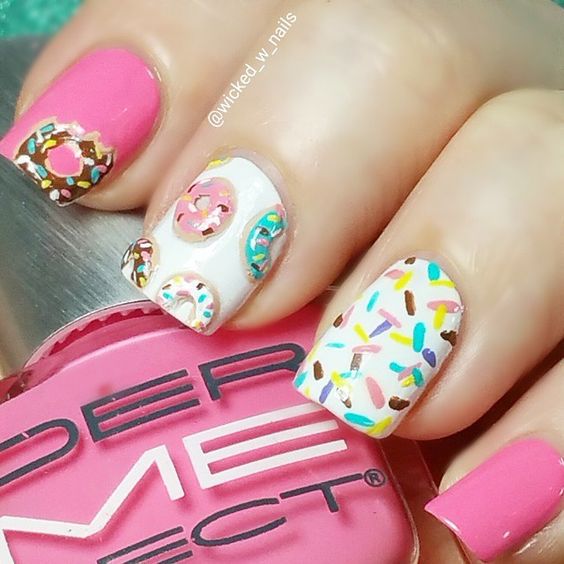 Top10: színes cukorkákat a körmeidre - SZÉPSÉG -  - cukorkák, édesség, körmök, körömápolás, körömlakk, pasztel, színek, színes, 