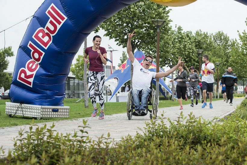 6,8 millió eurót gyűjtöttek a vasárnapi jótékonysági futáson - STYLENEWS - Rendezvények - futás, jótékonyság, wings for life, 