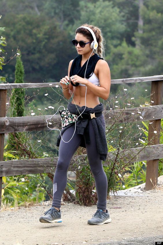 Stílusiskola: így legyél csinos az edzőteremben - DIVAT&STÍLUS - Stílusiskola - edzőterem, inspo, outfit, sport, sportolás, stílus, 