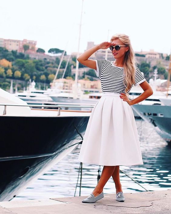 Stílusiskola: Így viseld a matróz ruhát - DIVAT&STÍLUS - Stílusiskola - 