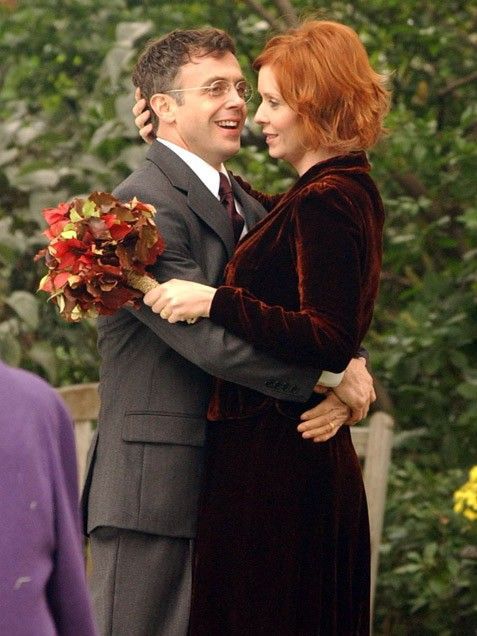 A 10 legemlékezetesebb menyasszonyi ruha sorozatokból - KERESD A NŐT  - Fesztelen mindennapok - esküvő, menyasszony, menyasszonyi ruha, sorozatok, 