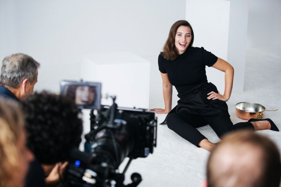 Az Intimissimi legújabb kampánya az erős nőket ünnepli - STYLENEWS - Aktuális - divat, intimissimi, mario testino, 