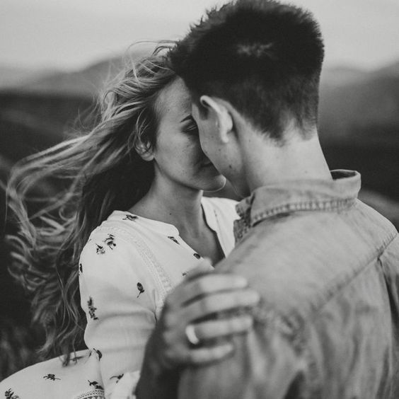 Falakat bontani gyorsan nem tudok - KERESD A NŐT  - Lélekhangok - érzelmek, érzelmi blokkok, falak, lélekhangok, szerelem, 