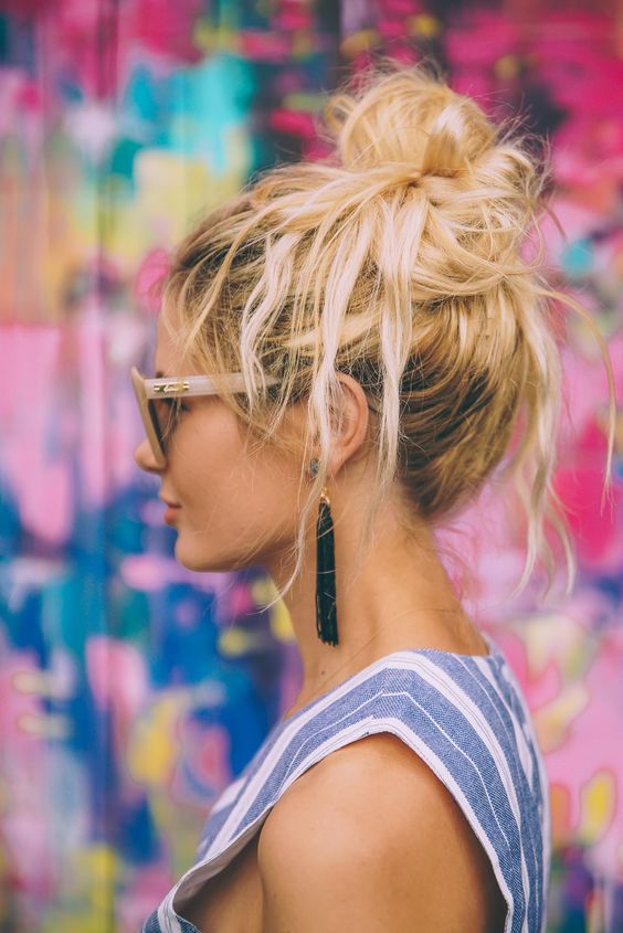 Top10: laza kontyok nyárra - SZÉPSÉG - Hajápolás  - frizura, haj, hajápolás, konty, laza, nyár, 