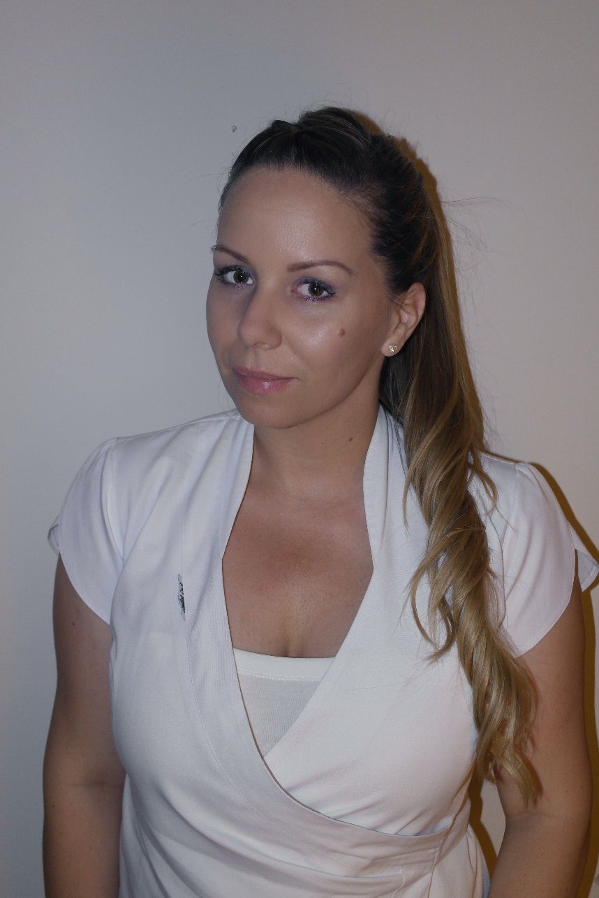 Az én utam: Siklós Júlia, sminktetováló, kozmetikus mester - STYLELIFE - Stylebusiness - 