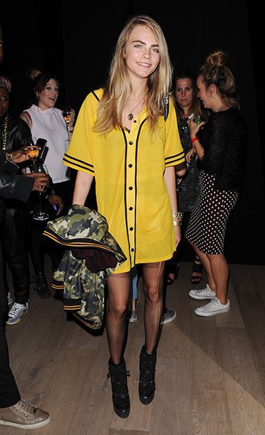 Stílusiskola: outfit ötletek Cara Delevingne-től - DIVAT&STÍLUS - Stílusiskola - cara delevingne, divat, modell, ötletek, stíus, színésznő, 