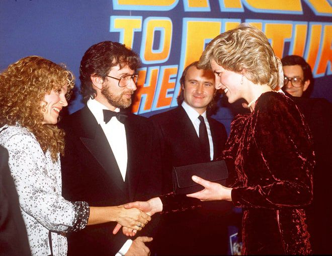 10 híresség, aki Diana hercegnő barátja volt - KERESD A NŐT  - Fesztelen mindennapok - celebek, diana, diana hercegnő, hírességek, 