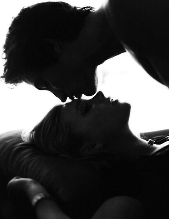 Örökké - KERESD A NŐT  - Lélekhangok - elengedés, érzelmek, szerelem, vágy, 