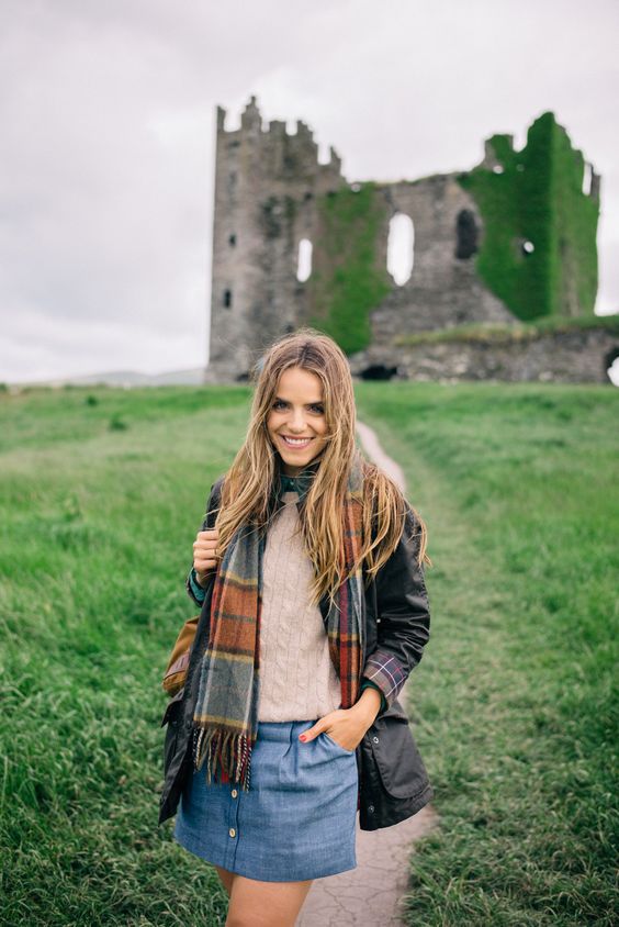 Stílusiskola: így viseld a farmer szoknyát idén ősszel - DIVAT&STÍLUS - Stílusiskola - divat, inspiráció, outfit, ősz, stílusiskola, tippek, 