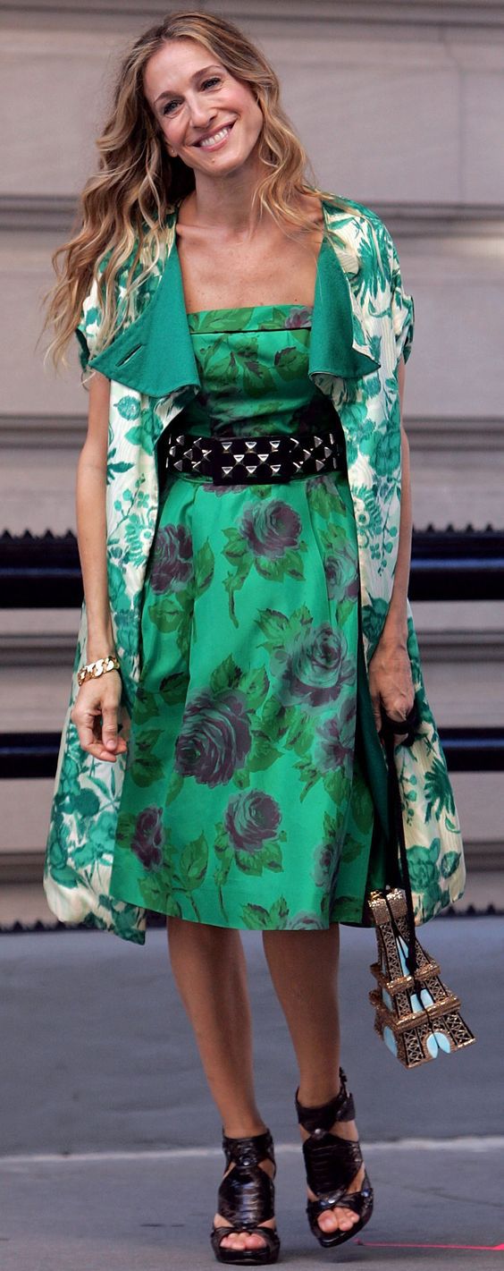 Carrie Bradshaw legjobb szettjei, amiket bármikor örömmel viselnénk - DIVAT&STÍLUS - Stílusiskola - 