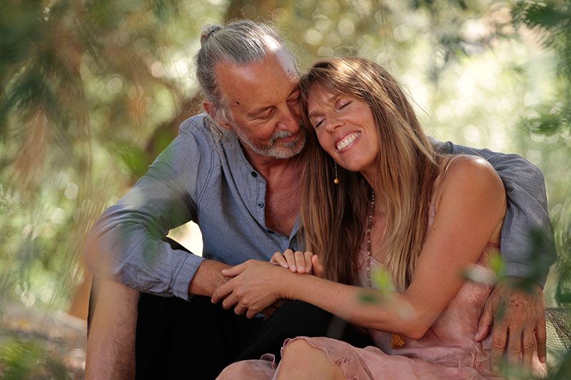 Deva Premal és Miten: A szakrális szerelem nagykövetei - STYLENEWS - Aktuális - szakrális, szerelem, zene, 