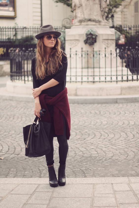 Stílusiskola: így viseld az őszi szezon egyik kedvenc színét, a bordót - DIVAT&STÍLUS - Stílusiskola - bordó, divat, inspiráció, outfit, őszi divat, ötlet, szín, 