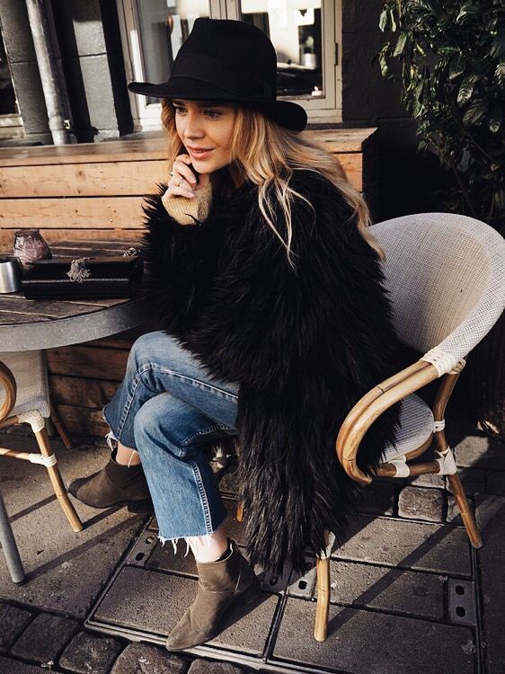 Stílusiskola: Outfitek bundával - DIVAT&STÍLUS - Stílusiskola - bunda, őszi divat, stílus, stílusiskola, szőrme, szőrme kabát, szőrmebunda, 