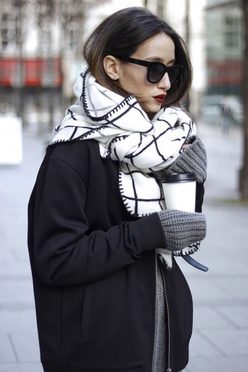 Stílusiskola: a szezon kedvencei a hatalmas puha sálak - DIVAT&STÍLUS - Stílusiskola - 