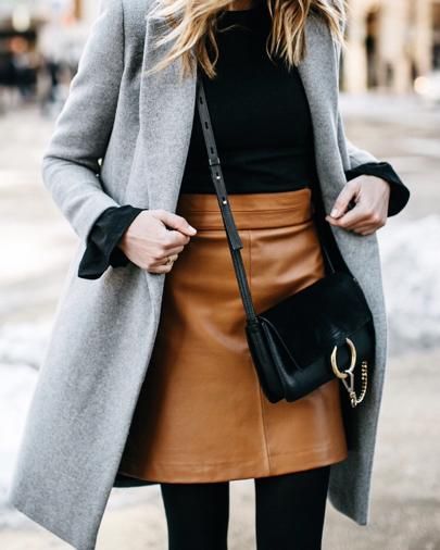 Stílusiskola: így viseld ősszel a bőrszoknyát - DIVAT&STÍLUS - Stílusiskola - bőrszoknya, divat, miniszoknya, ősz, stílus, 