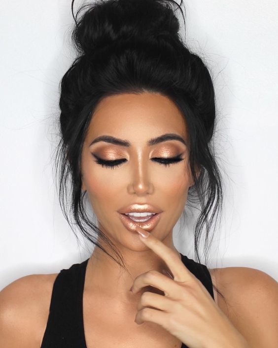 Top10: smink tippek a hétvégi bulikhoz - SZÉPSÉG - Smink  - buli, party, péntek, smink, szombat, 