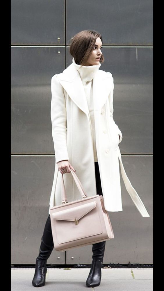 Stílusiskola: ősszel is viselj feketét fehérrel - DIVAT&STÍLUS - Stílusiskola - 