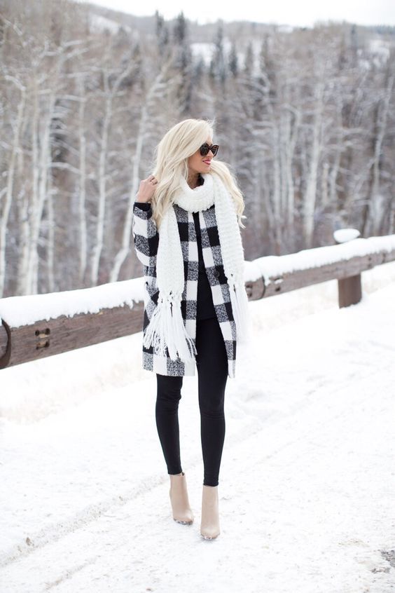 Stílusiskola: ősszel is viselj feketét fehérrel - DIVAT&STÍLUS - Stílusiskola - divat, fehér, fekete, stílus, stílusiskola, 